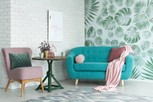 Cómo decorar con papel pintado para añadir un toque de color y textura a tu hogar